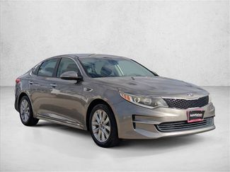 Used 2016 Kia Optima LX w/ Option Group 014 FWD video 3