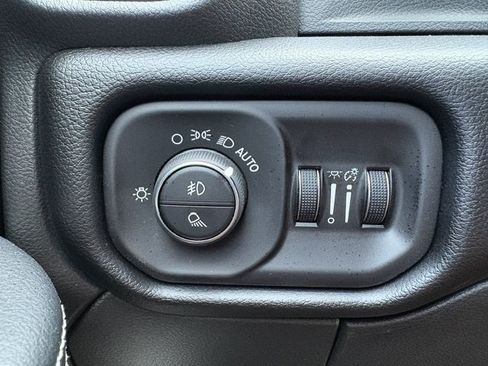 Used 2026 RAM 3500 Laramie w/ Sport Appearance Package AWD/4WD image 24