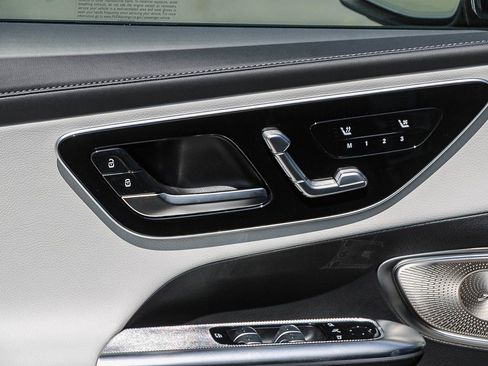 New 2026 Mercedes-Benz GLC 300 4MATIC image 21