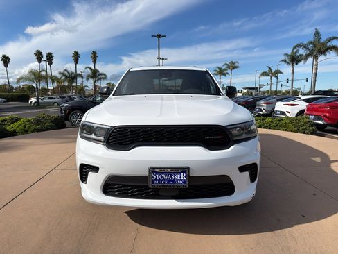 Used 2024 Dodge Durango GT image 2