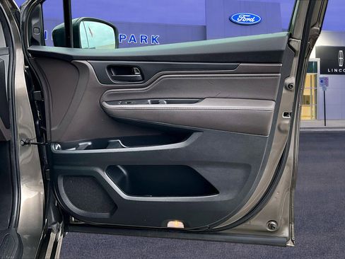 Used 2019 Honda Odyssey Touring image 29