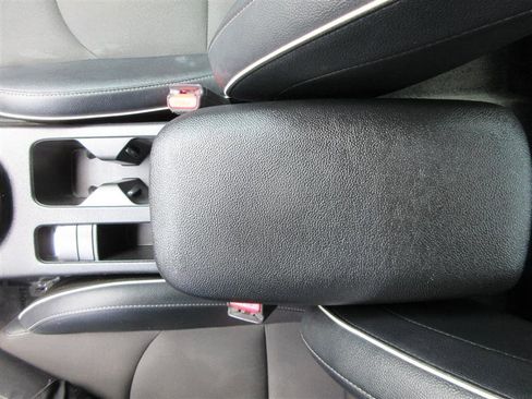 Used 2024 Kia Forte GT-Line FWD image 16