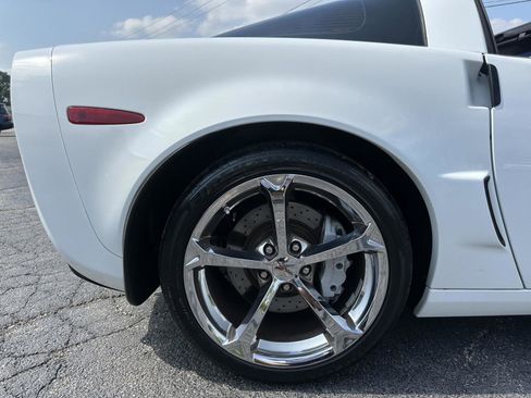 Used 2012 Chevrolet Corvette Grand Sport w/ 3LT Preferred Equipment Group image 22