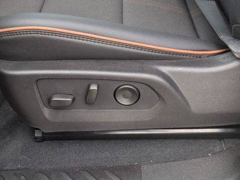 New 2025 GMC Canyon AT4 w/ Off-Road Front Bumper Package image 14