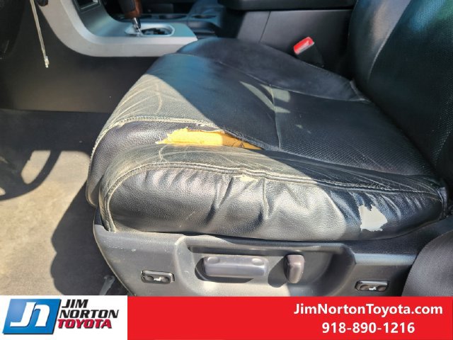 Used 2011 Toyota Tundra Limited w/ Platinum Pkg AWD/4WD image 25
