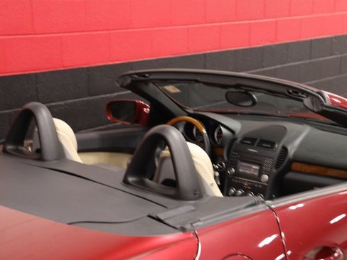 Used 2009 Mercedes-Benz SLK 300 image 10
