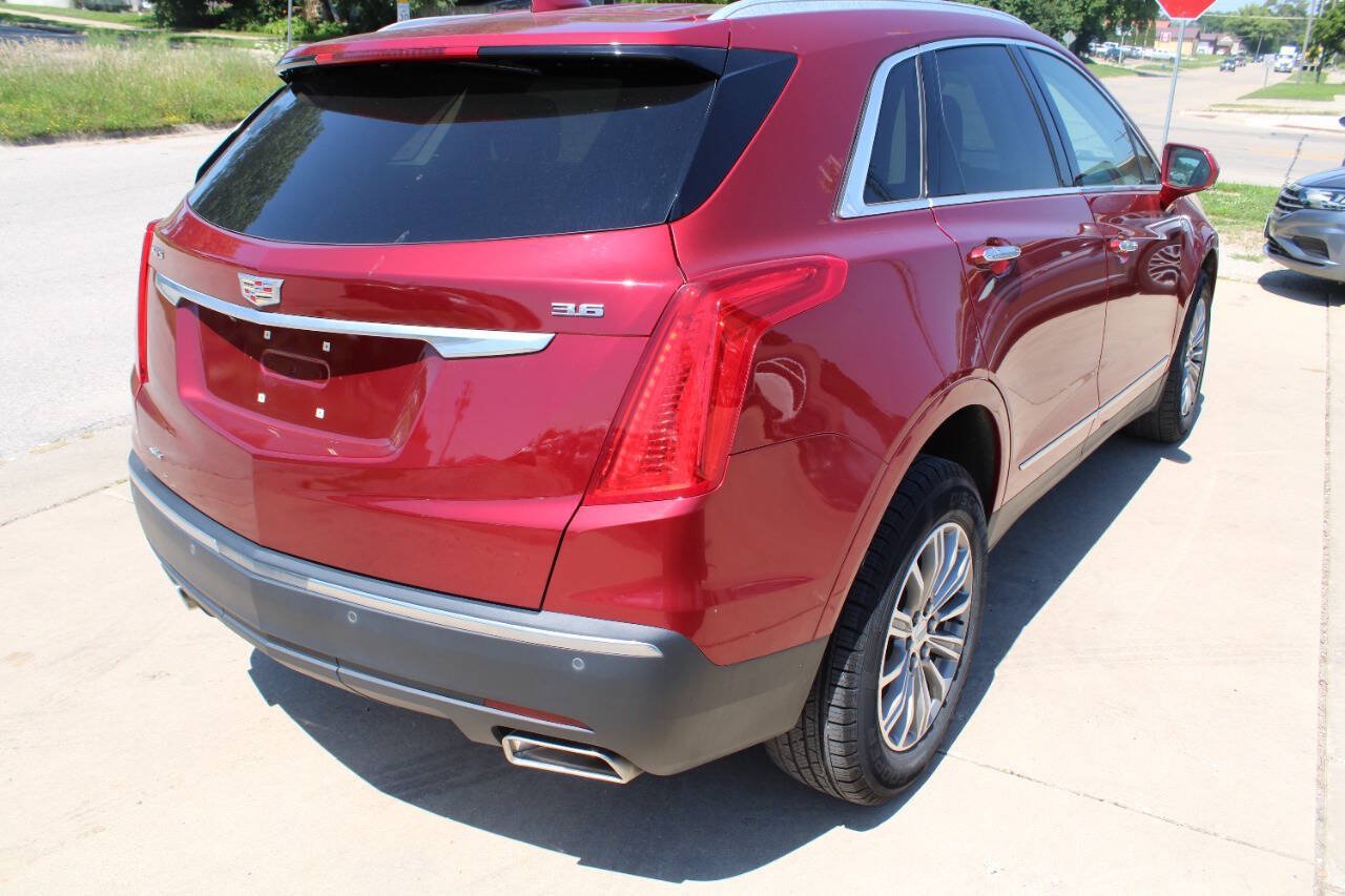 Used 2019 Cadillac XT5 Luxury AWD/4WD image 6