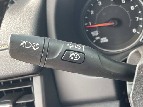 Used 2023 GMC Terrain AT4 AWD/4WD image 42