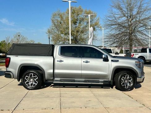 Used 2024 GMC Sierra 1500 SLT w/ SLT Premium Plus Package AWD/4WD image 5