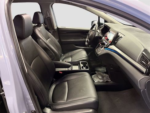 Used 2023 Honda Odyssey Touring image 31