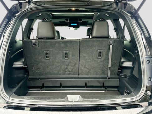 Used 2022 Honda Pilot Black Edition image 28
