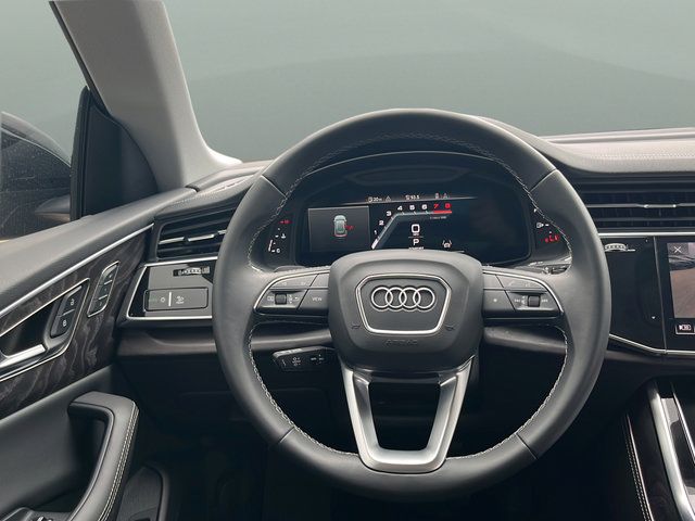 Used 2023 Audi Q8 Prestige w/ Prestige Package AWD/4WD image 10