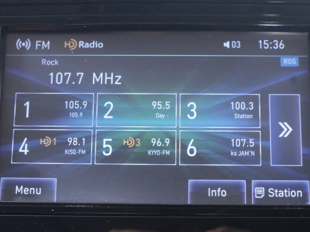 Used 2020 Mitsubishi Outlander ES AWD/4WD image 17