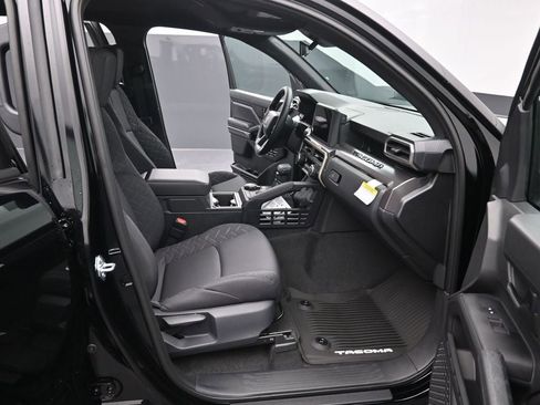 New 2026 Toyota Tacoma SR5 image 28