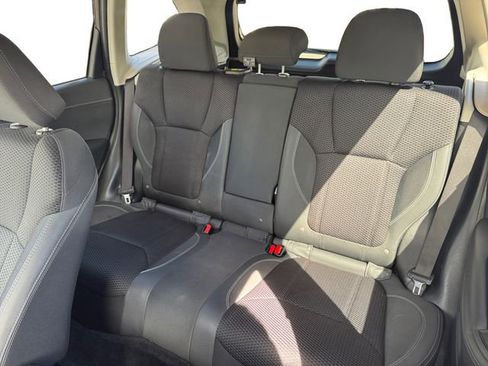 Used 2019 Subaru Forester Premium w/ All-Weather Package AWD/4WD image 16