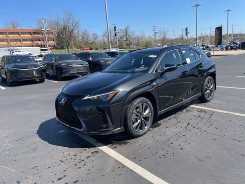 New 2026 Lexus UX 300h AWD image 7
