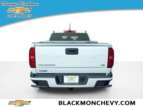 Used 2022 Chevrolet Colorado LT RWD image 4