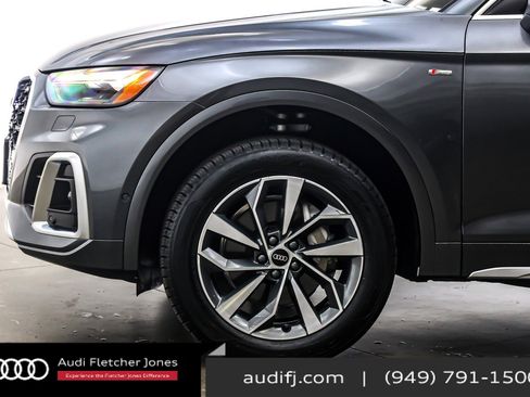 Used 2023 Audi Q5 2.0T Prestige w/ Prestige Package image 10