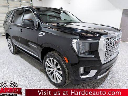 Used 2021 GMC Yukon Denali w/ Denali Premium Package RWD image 6