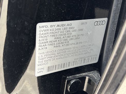 Used 2025 Audi Q5 Premium Plus w/ Premium Plus image 36
