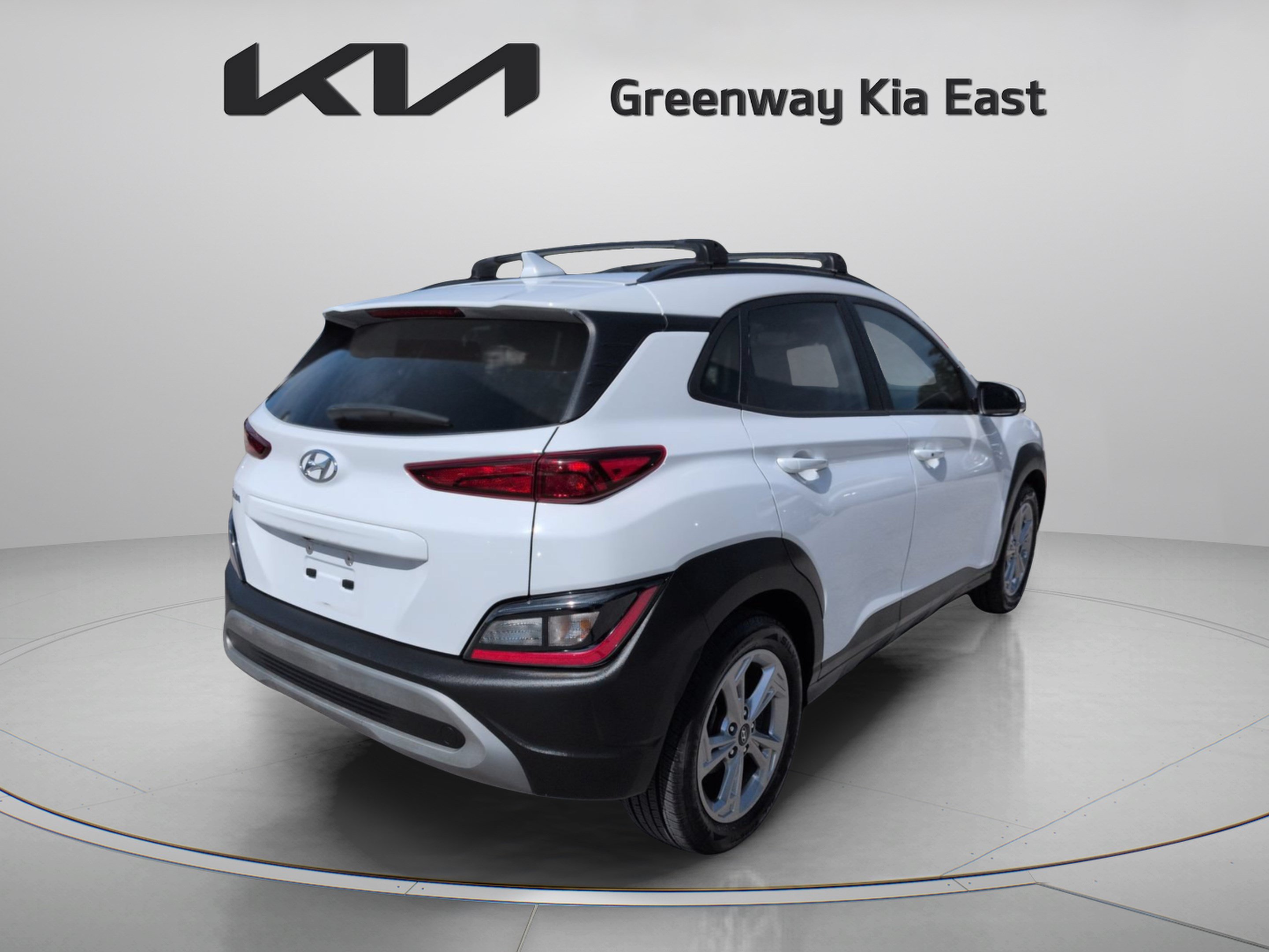 Used 2023 Hyundai Kona SEL FWD image 6