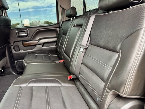 Used 2019 GMC Sierra 2500 Denali w/ Duramax Plus Package AWD/4WD image 27