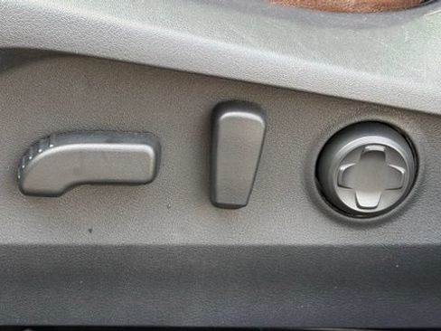 Used 2024 Subaru Outback Touring XT w/ Tech Package 3 AWD/4WD image 26