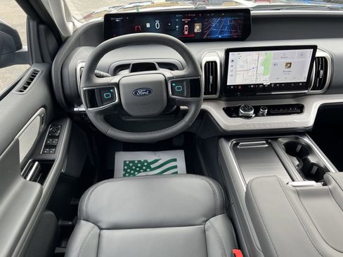 New 2026 Ford Expedition Max Active image 22