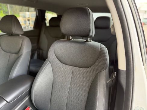 Used 2023 Hyundai Santa Fe SEL AWD/4WD image 6