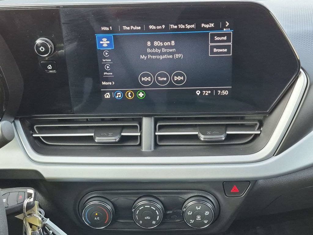 Used 2026 Chevrolet Trax LS FWD image 23
