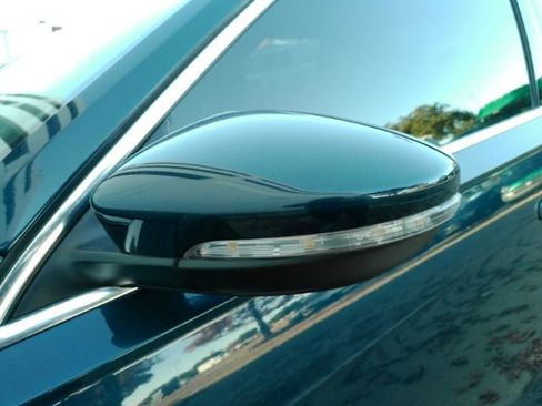 Used 2022 Volkswagen Passat 2.0T SE image 18