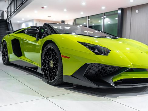 Used 2016 Lamborghini Aventador LP 750-4 Superveloce AWD/4WD image 66