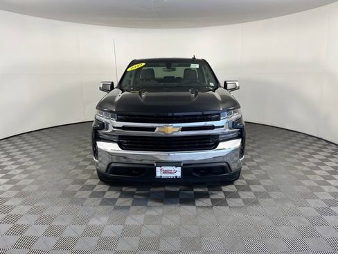 Used 2019 Chevrolet Silverado 1500 LT w/ All-Star Edition AWD/4WD image 2
