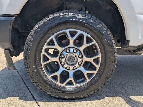 Used 2020 Ford F250 XL w/ Power Equipment Group AWD/4WD image 23