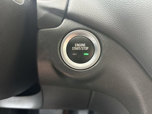 Certified 2021 Chevrolet Equinox LT FWD image 16