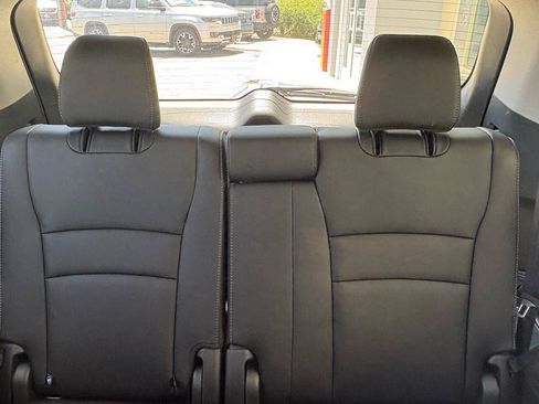 Used 2021 Honda Pilot Special Edition image 36