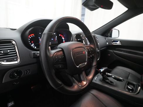 Used 2018 Dodge Durango R/T w/ Technology Group AWD/4WD image 8