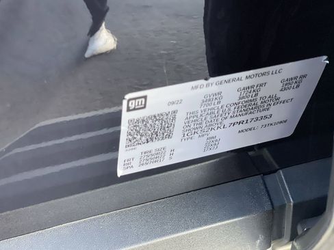 Used 2023 GMC Yukon XL Denali Ultimate image 34