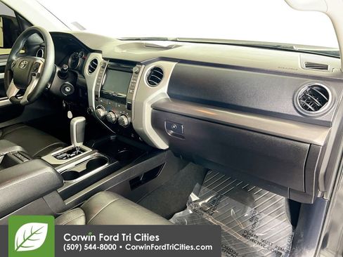 Used 2014 Toyota Tundra SR5 w/ TRD Off Road Package image 28