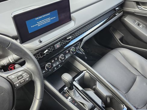 Used 2024 Honda Accord EX-L image 33