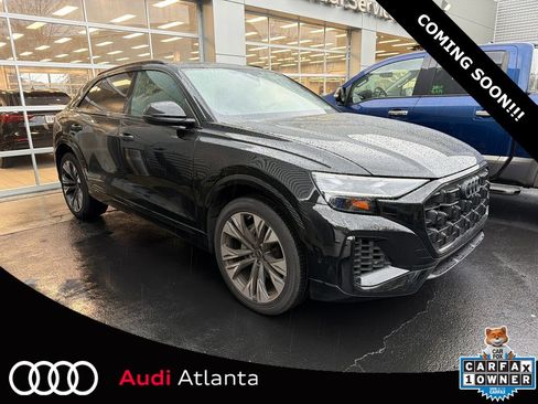 Used 2025 Audi Q8 Premium image 1