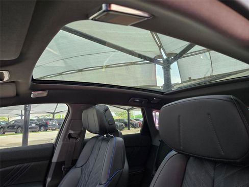 New 2026 Cadillac Optiq V AWD/4WD image 8