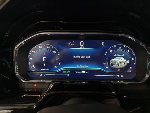 Used 2025 Chevrolet Silverado 1500 RST image 30