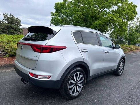 Used 2017 Kia Sportage EX AWD/4WD image 7