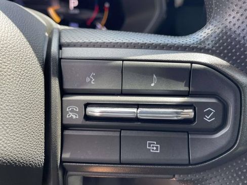 Certified 2024 Chevrolet Colorado Trail Boss w/ Technology Package AWD/4WD image 22