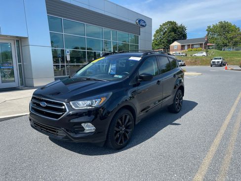 Used 2019 Ford Escape SE AWD/4WD image 2