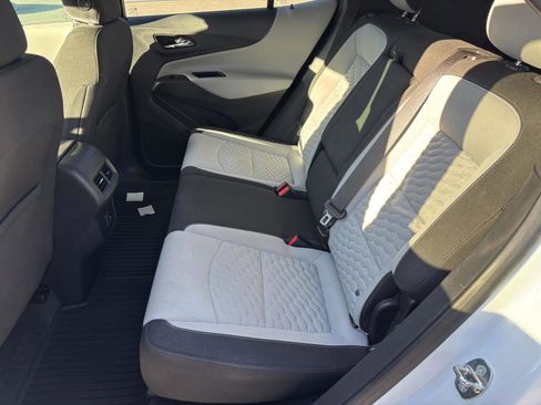 Used 2020 Chevrolet Equinox LS w/ LS Convenience Package image 20