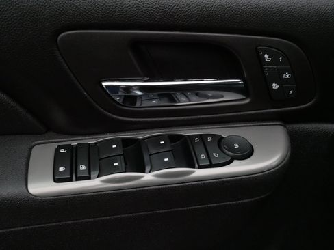Used 2012 Chevrolet Tahoe LT w/ Suspension Package, Off-Road AWD/4WD image 19
