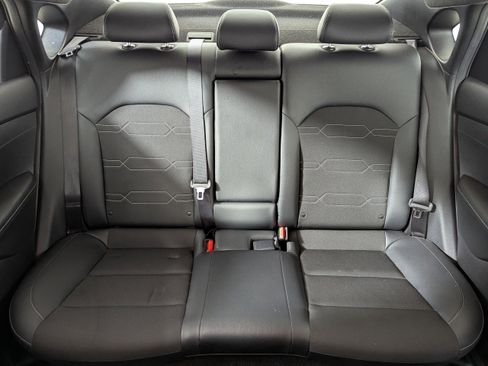 Used 2024 Kia Forte GT-Line image 13