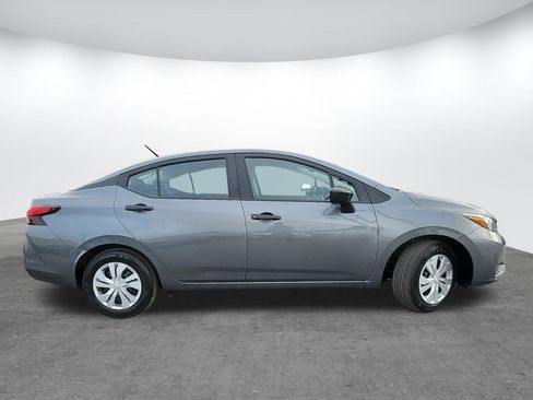 New 2025 Nissan Versa S image 4